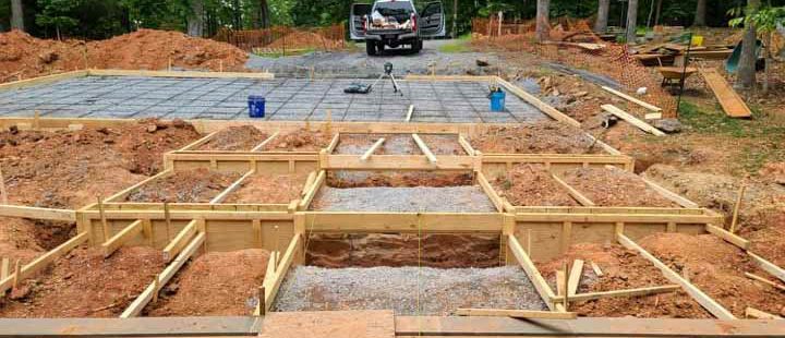 concrete foundation frame of an ongoing property construction